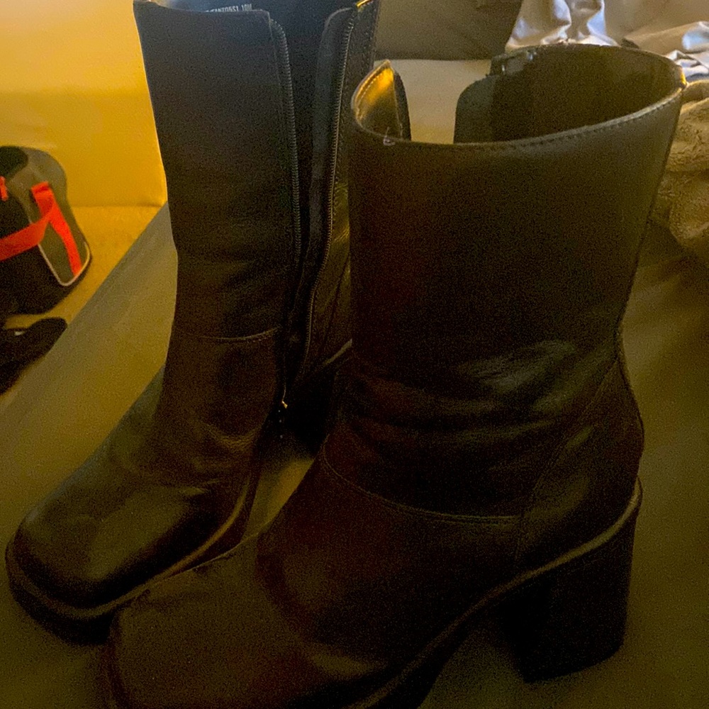 Boots worn once